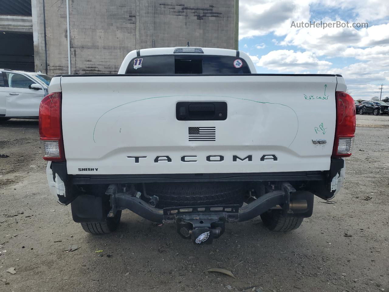 2017 Toyota Tacoma Double Cab White vin: 3TMCZ5AN9HM079526