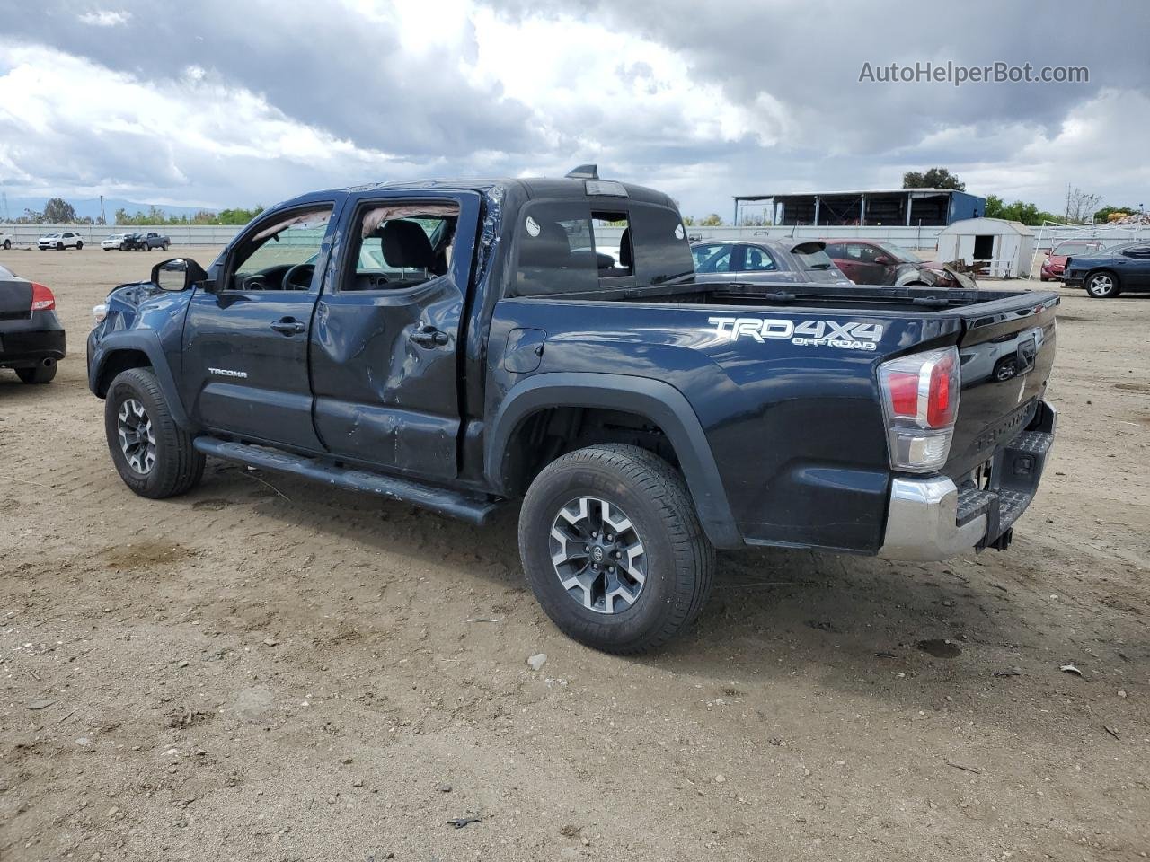 2020 Toyota Tacoma Double Cab Черный vin: 3TMCZ5AN9LM338587