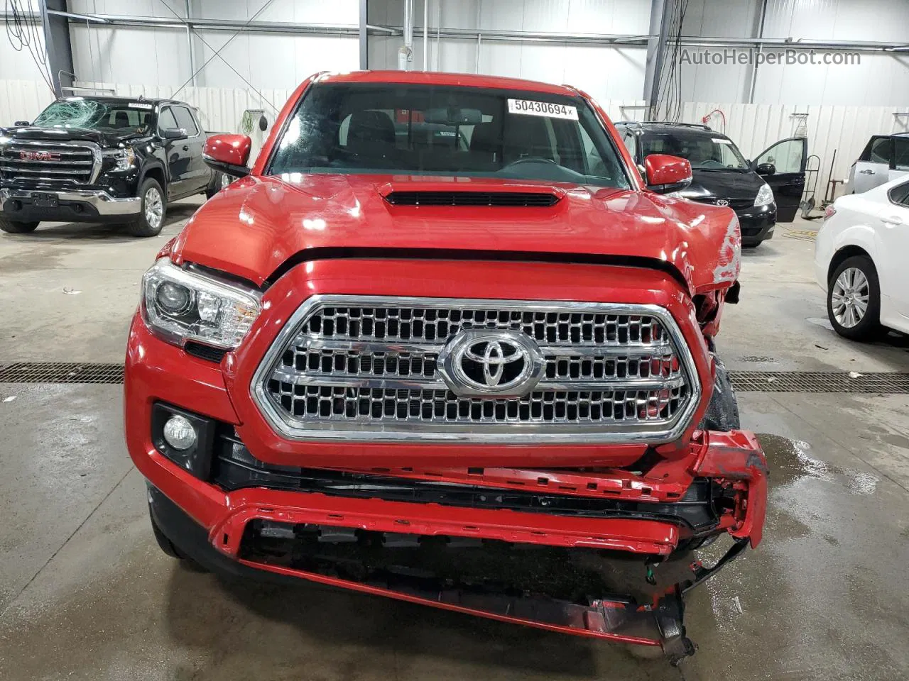 2017 Toyota Tacoma Double Cab Красный vin: 3TMCZ5ANXHM046079