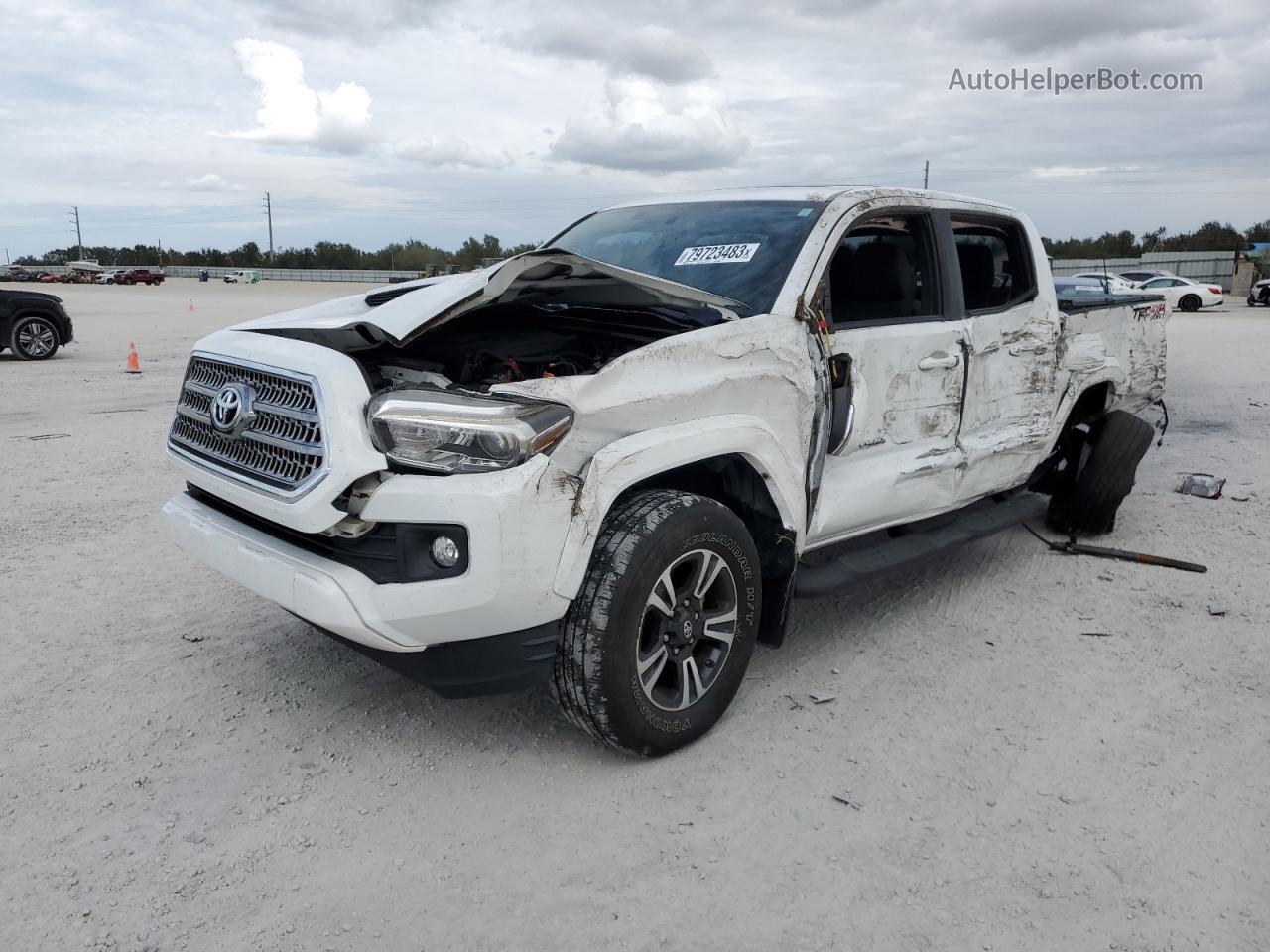 2017 Toyota Tacoma Double Cab Белый vin: 3TMCZ5ANXHM063660