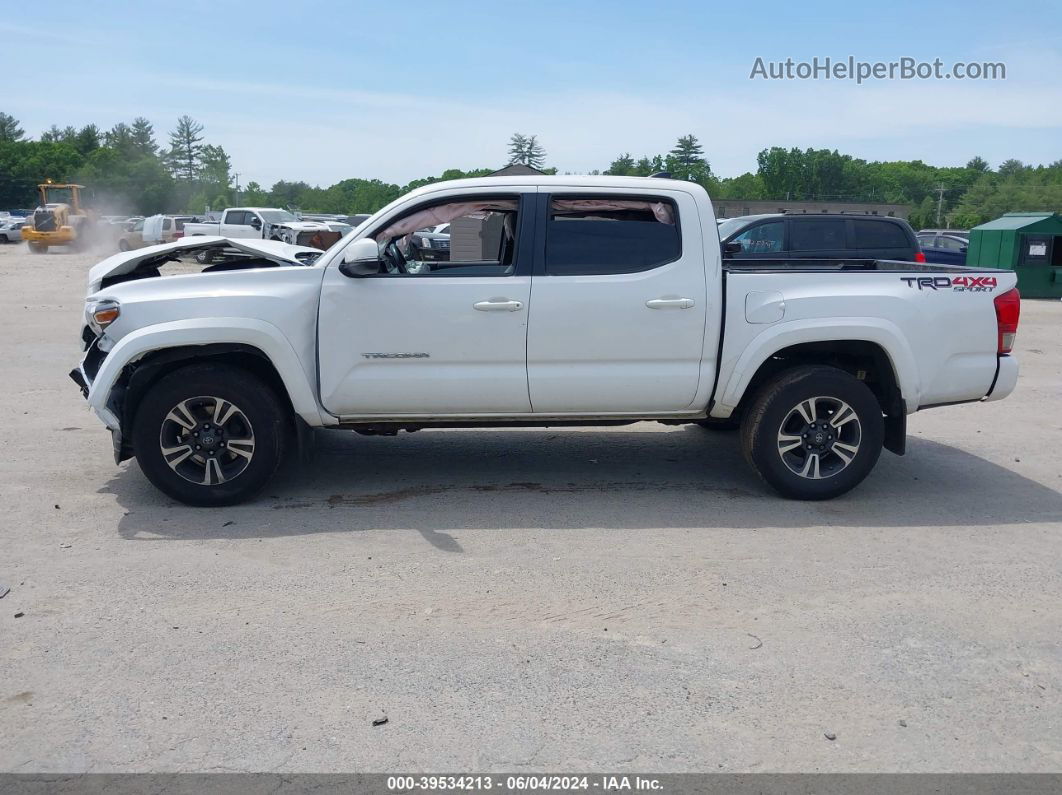 2017 Toyota Tacoma Trd Sport White vin: 3TMCZ5ANXHM077395