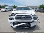 2017 Toyota Tacoma Trd Sport White vin: 3TMCZ5ANXHM077395