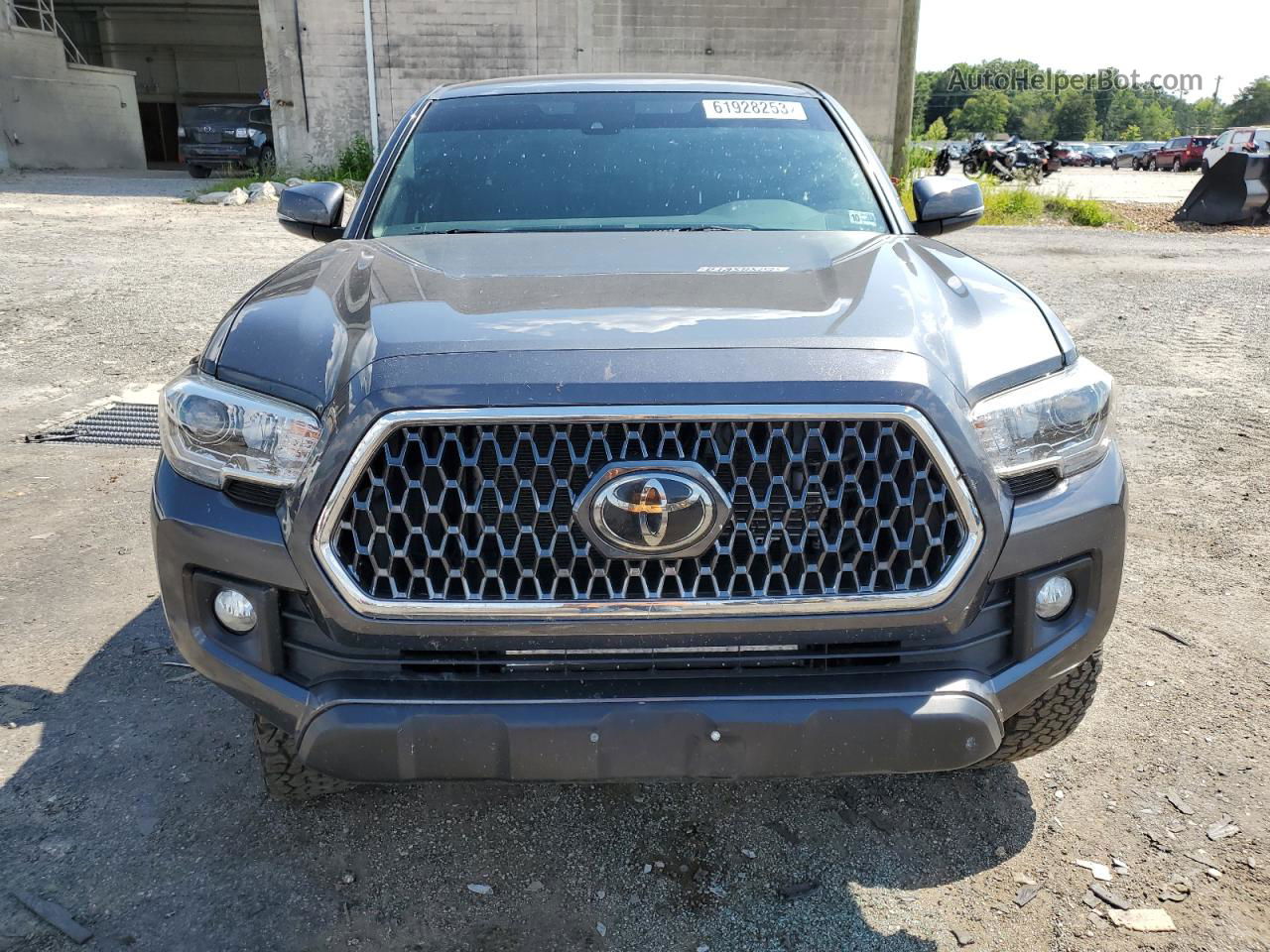 2019 Toyota Tacoma Double Cab Gray vin: 3TMCZ5ANXKM253580