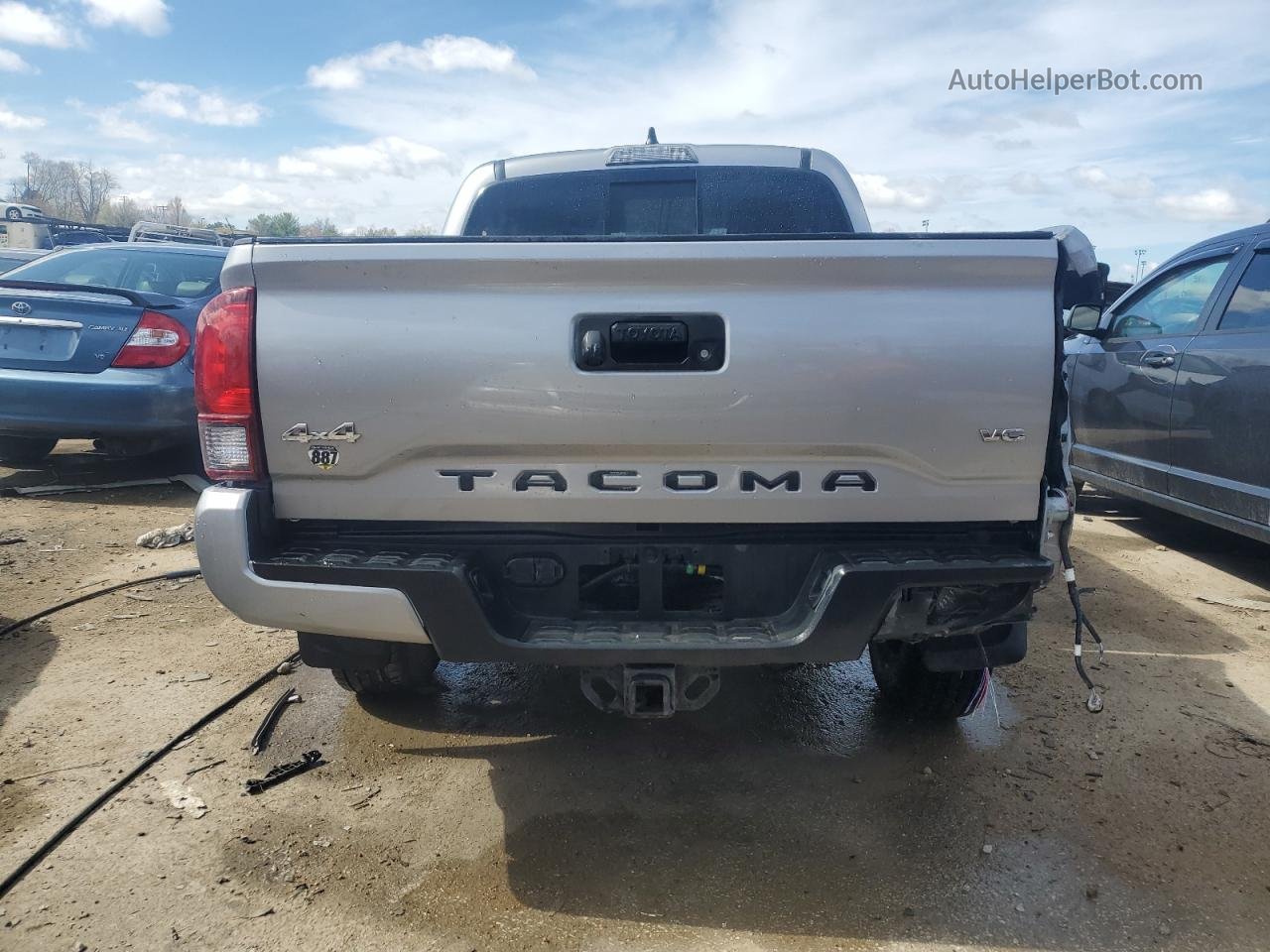 2020 Toyota Tacoma Double Cab Silver vin: 3TMCZ5ANXLM295829