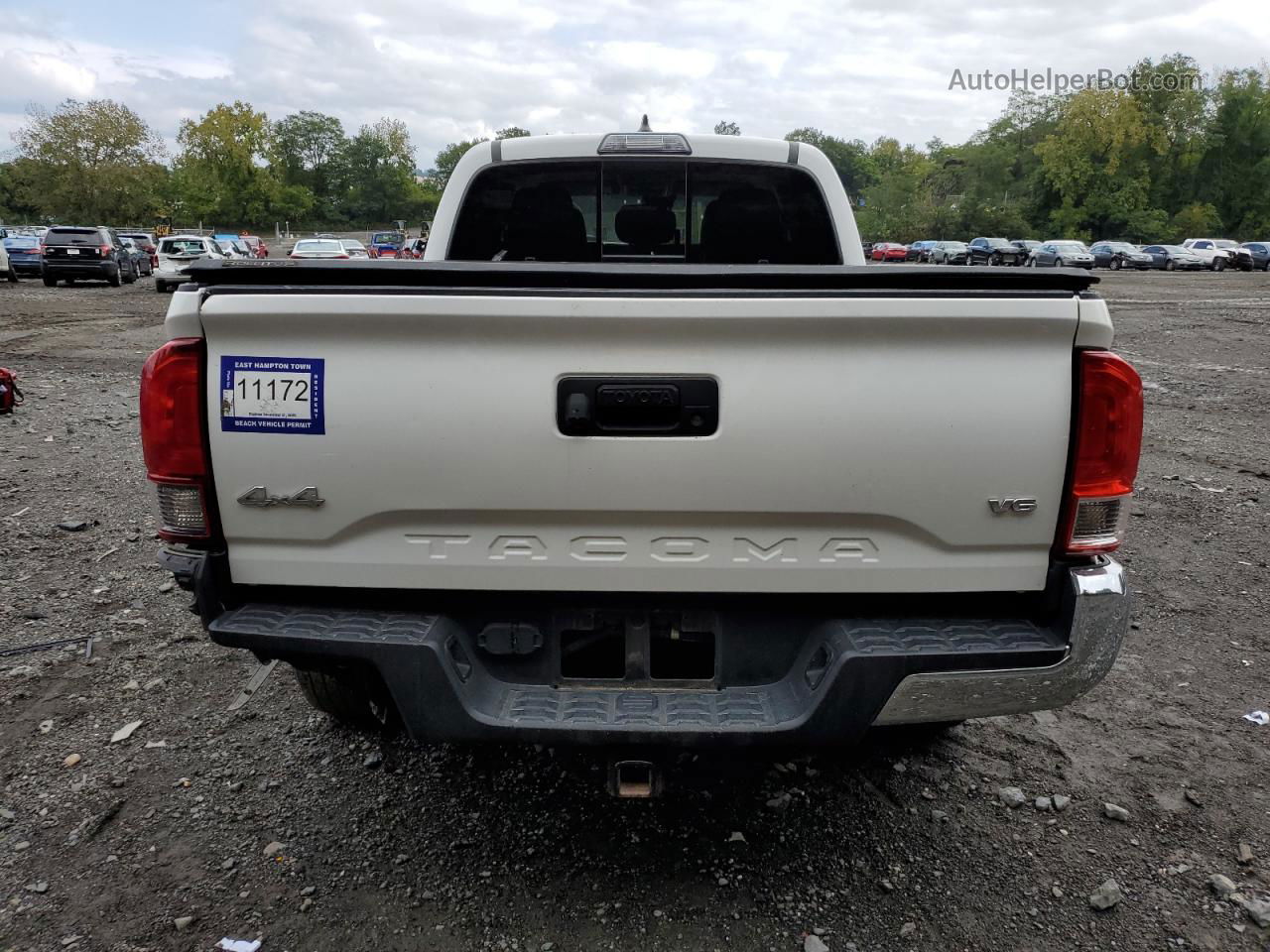 2019 Toyota Tacoma Double Cab White vin: 3TMDZ5BN1KM079160