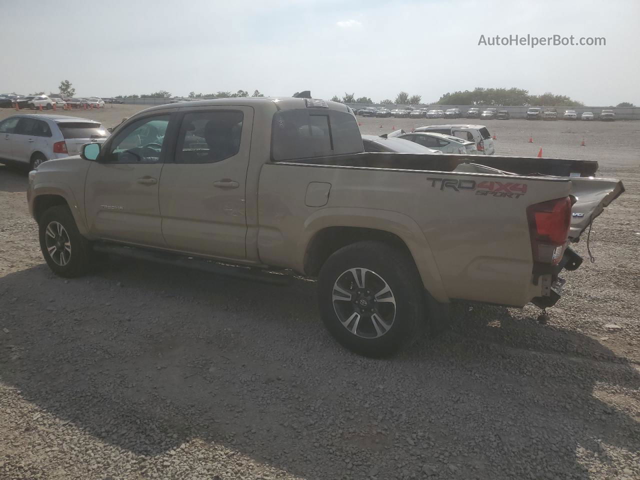 2019 Toyota Tacoma Double Cab Beige vin: 3TMDZ5BN2KM065736