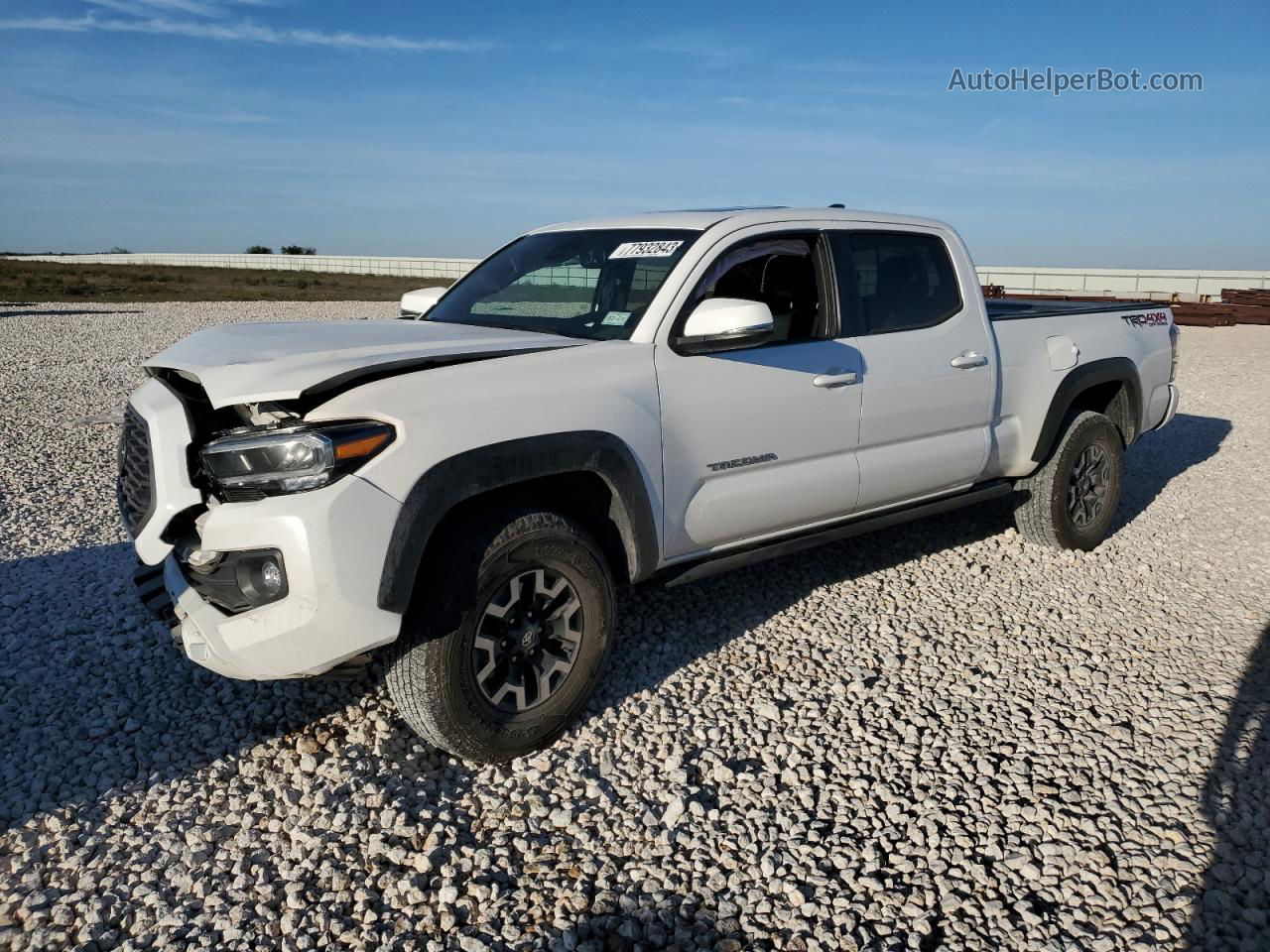 2021 Toyota Tacoma Double Cab White vin: 3TMDZ5BN3MM118835