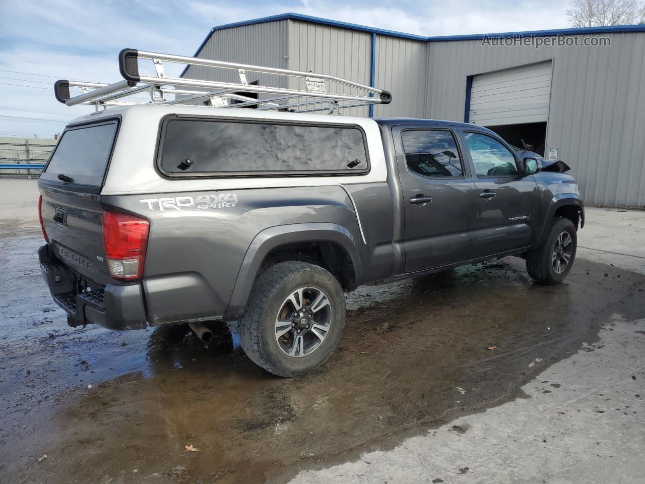 2017 Toyota Tacoma Double Cab Gray vin: 3TMDZ5BN4HM015140