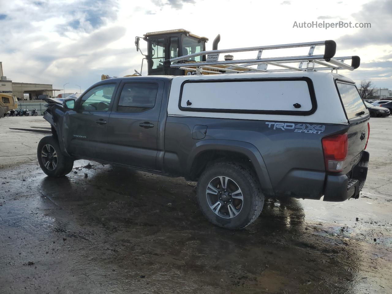 2017 Toyota Tacoma Double Cab Gray vin: 3TMDZ5BN4HM015140