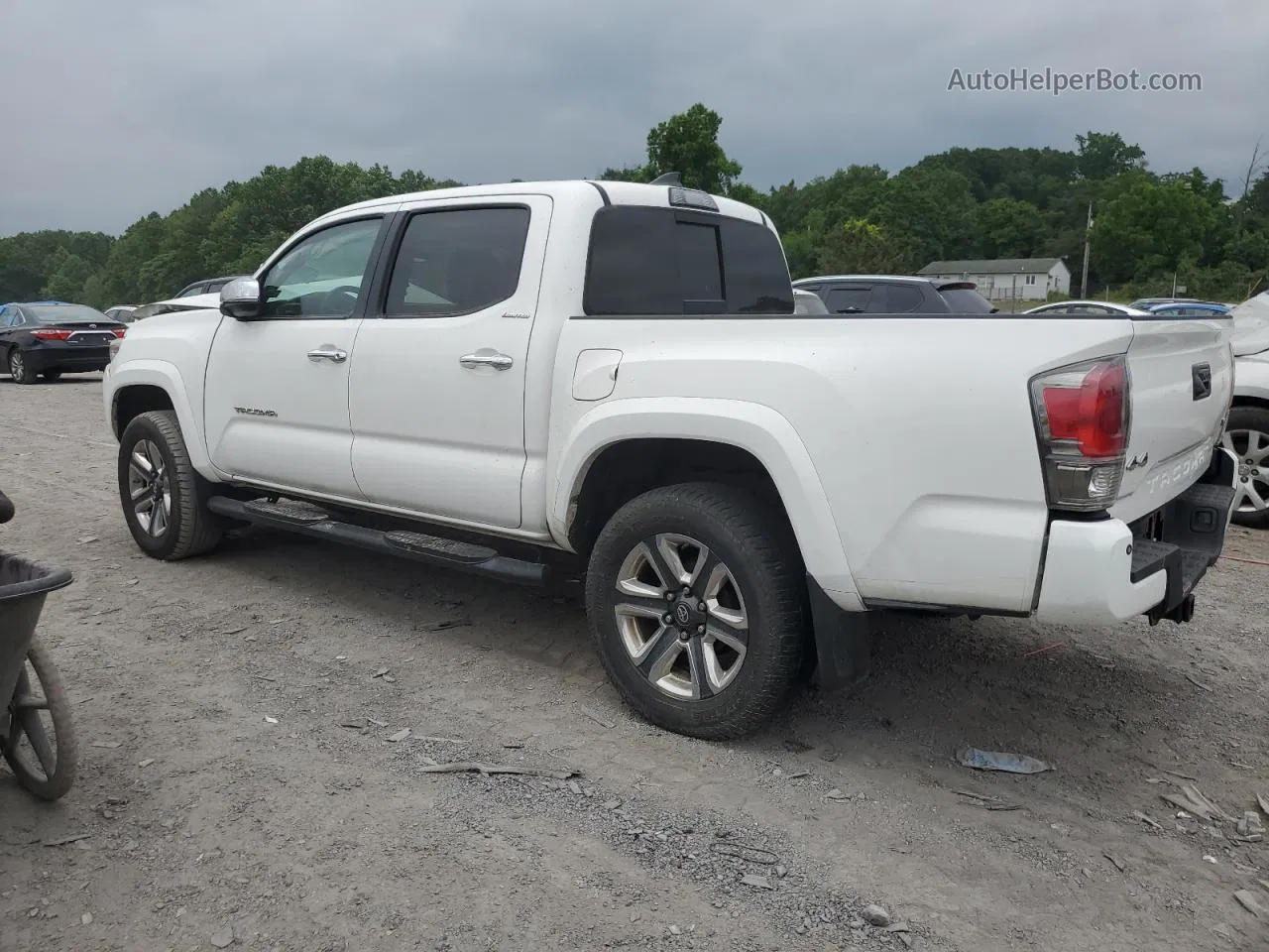 2017 Toyota Tacoma Double Cab White vin: 3TMGZ5AN0HM059943