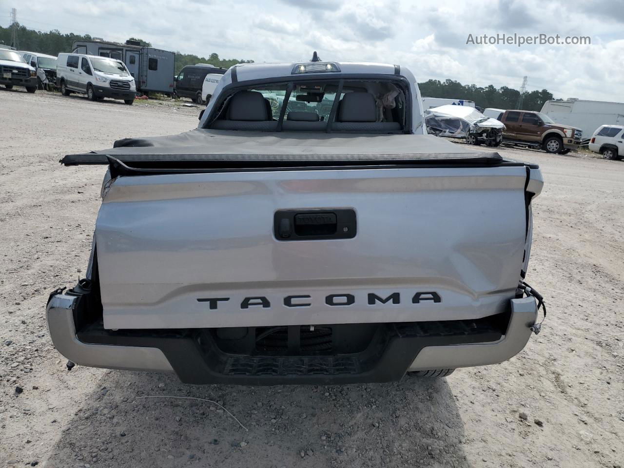 2021 Toyota Tacoma Double Cab Silver vin: 3TYAX5GNXMT024750