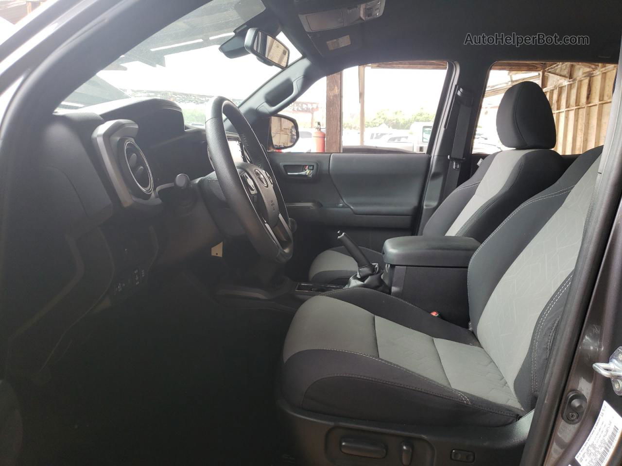 2021 Toyota Tacoma Double Cab Серый vin: 3TYCZ5AN1MT019934