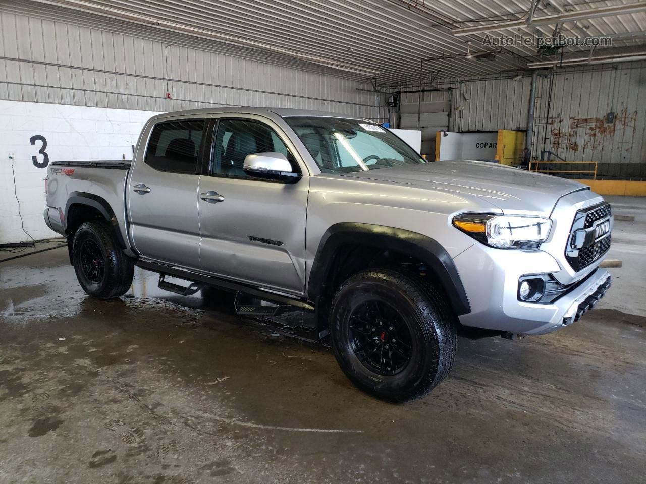 2021 Toyota Tacoma Double Cab Silver vin: 3TYCZ5AN1MT020100