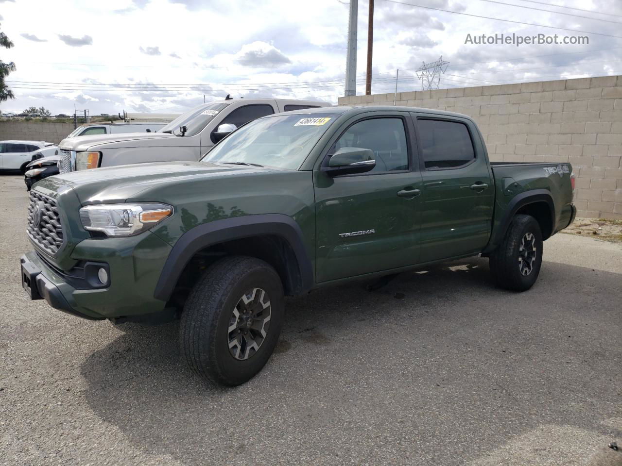 2021 Toyota Tacoma Double Cab Зеленый vin: 3TYCZ5AN1MT023272