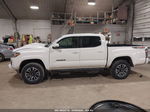 2021 Toyota Tacoma Trd Sport White vin: 3TYCZ5AN5MT027213