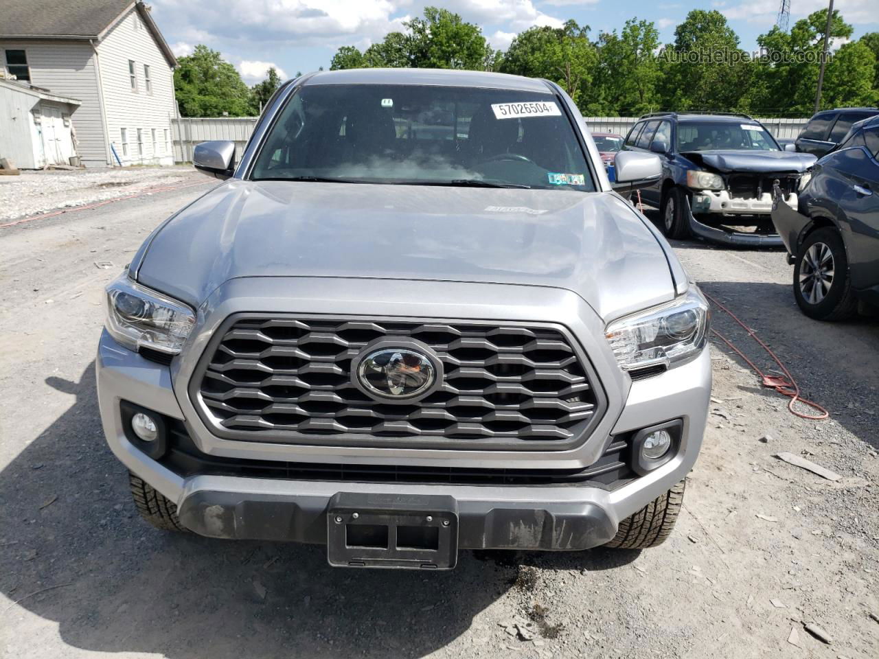 2021 Toyota Tacoma Double Cab Silver vin: 3TYCZ5AN8MT022247