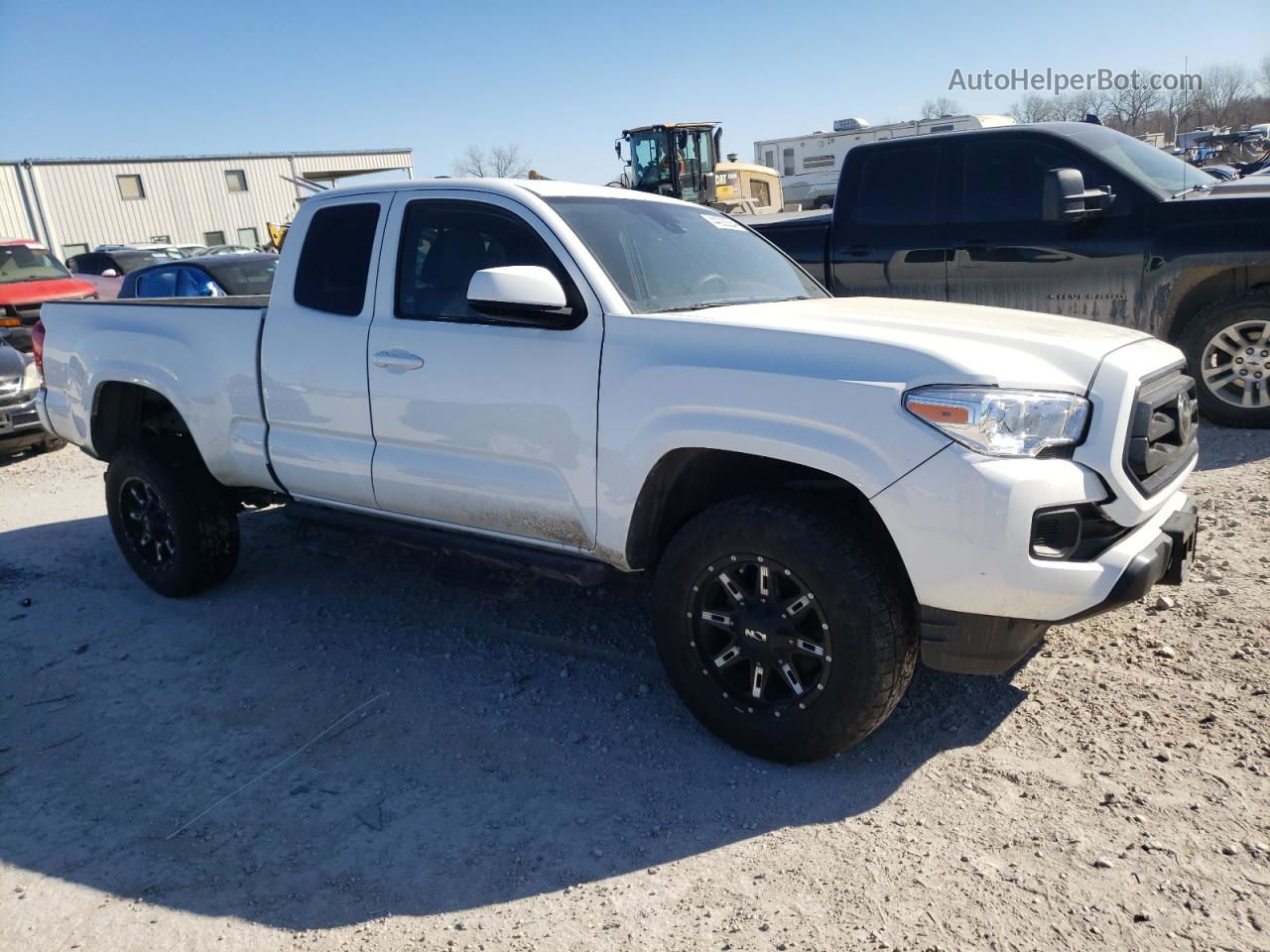 2021 Toyota Tacoma Access Cab White vin: 3TYRX5GN1MT013817