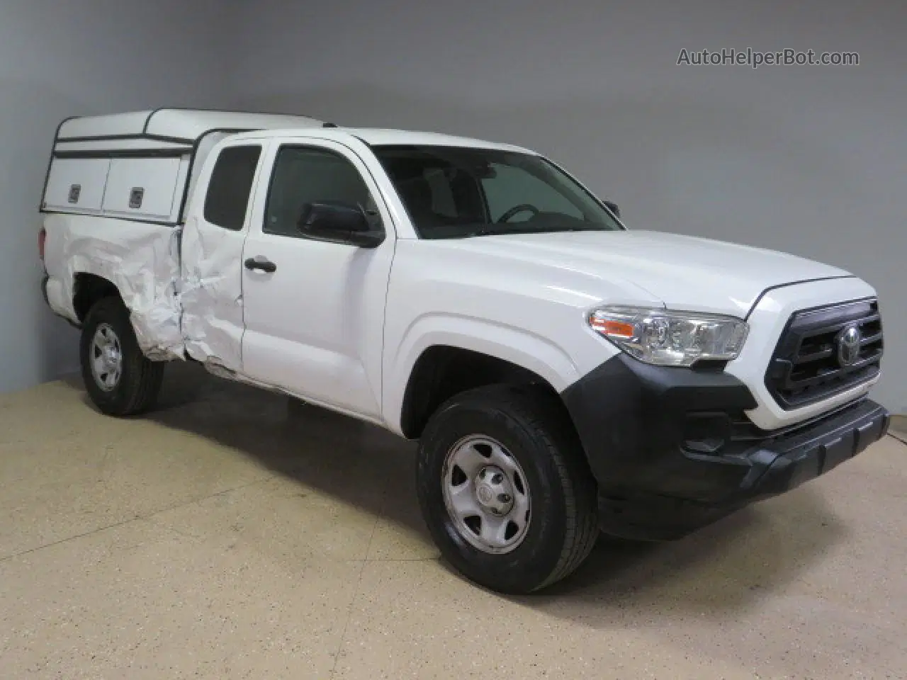 2020 Toyota Tacoma Access Cab White vin: 3TYRX5GN3LT001117