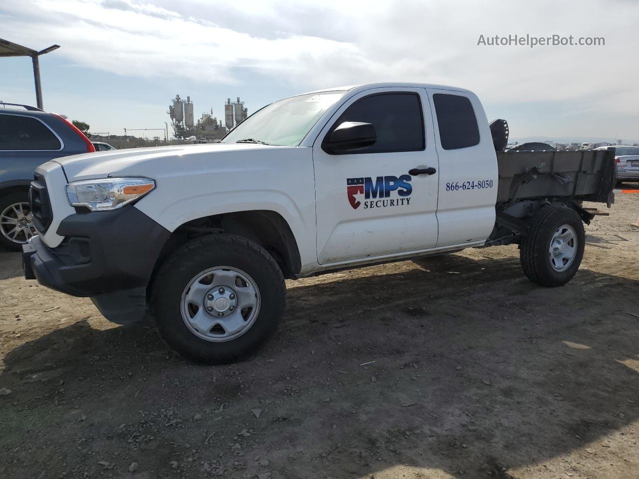 2020 Toyota Tacoma Access Cab White vin: 3TYRX5GN8LT000688