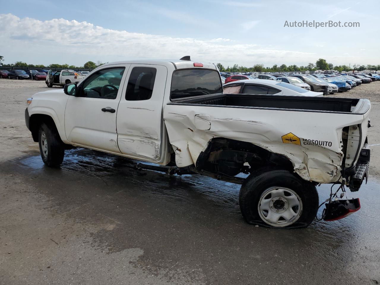 2020 Toyota Tacoma Access Cab White vin: 3TYRX5GN8LT004711