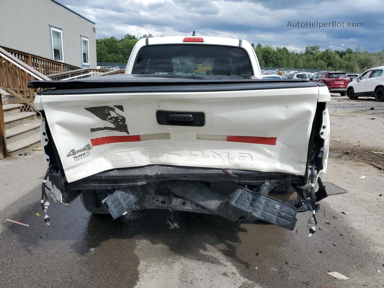 2021 Toyota Tacoma Access Cab White vin: 3TYSX5EN9MT007784