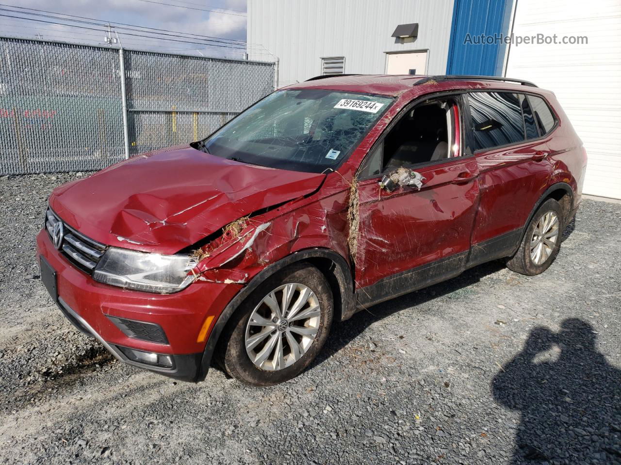 2018 Volkswagen Tiguan S Red vin: 3VV0B7AX0JM144369