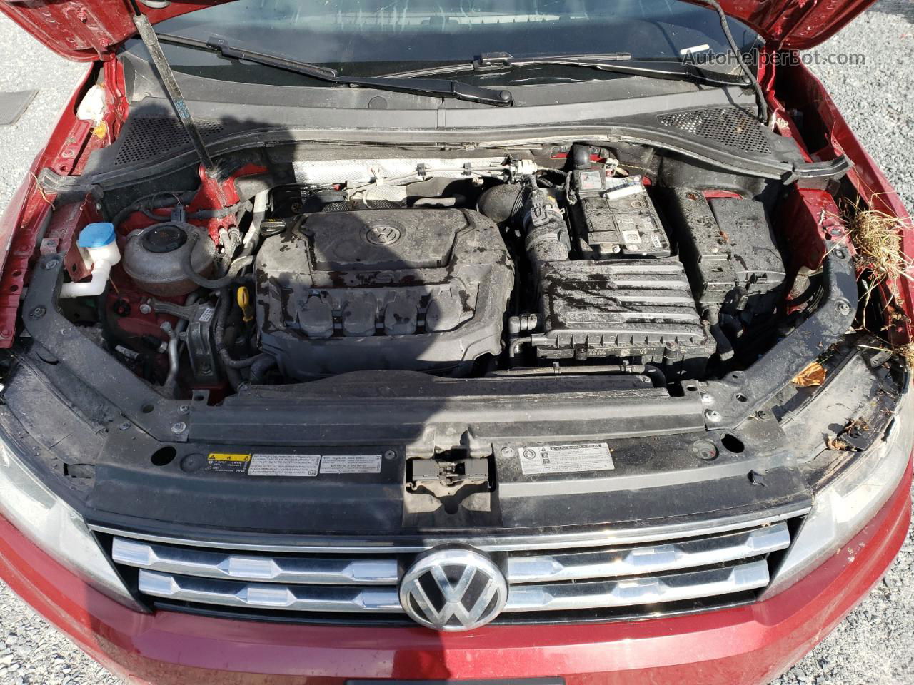 2018 Volkswagen Tiguan S Red vin: 3VV0B7AX0JM144369