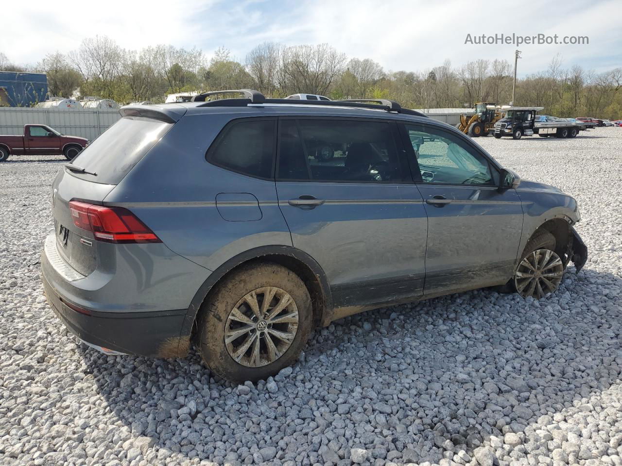 2019 Volkswagen Tiguan S Серебряный vin: 3VV0B7AX0KM068105