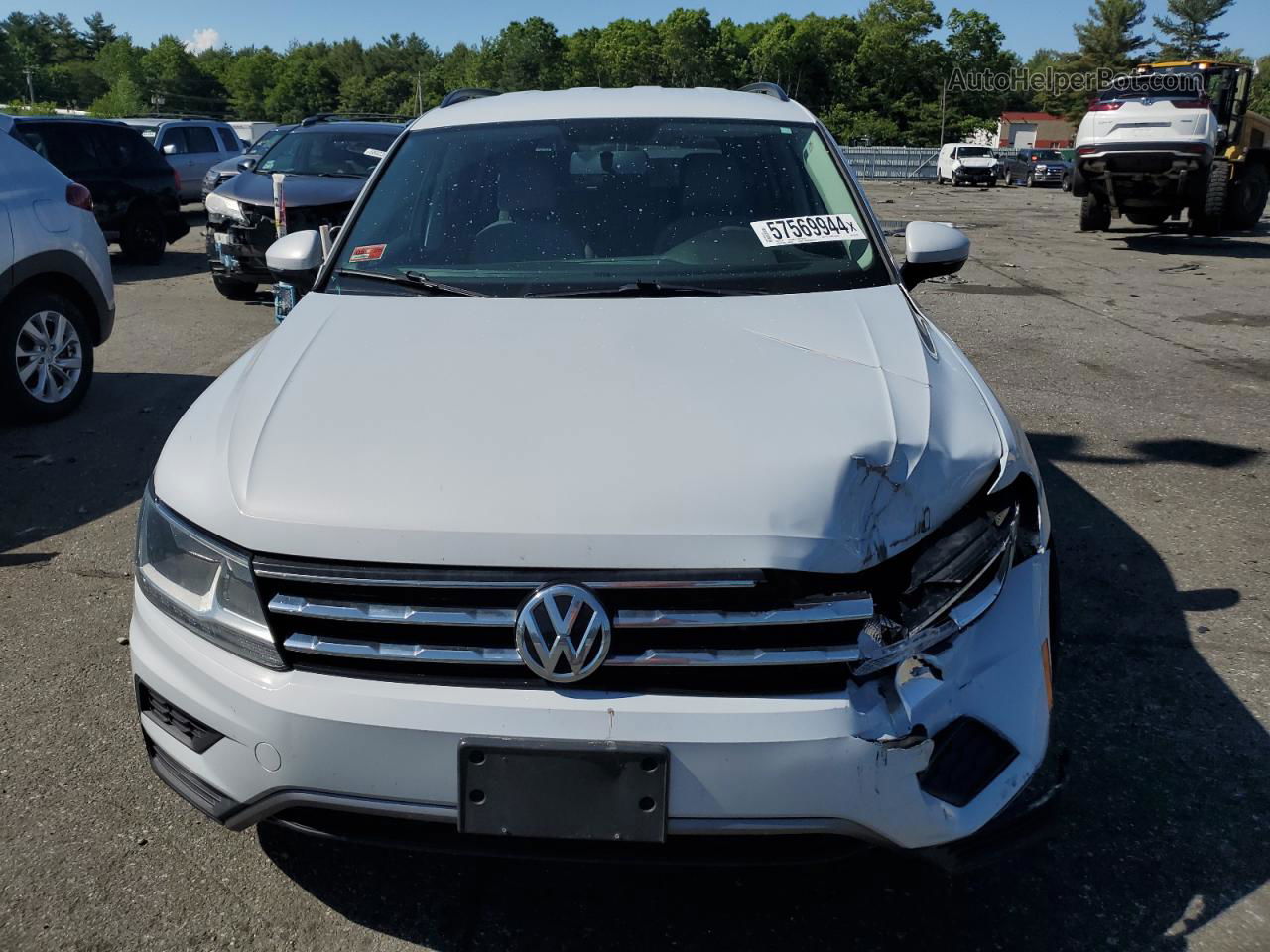 2018 Volkswagen Tiguan S White vin: 3VV0B7AX1JM067155