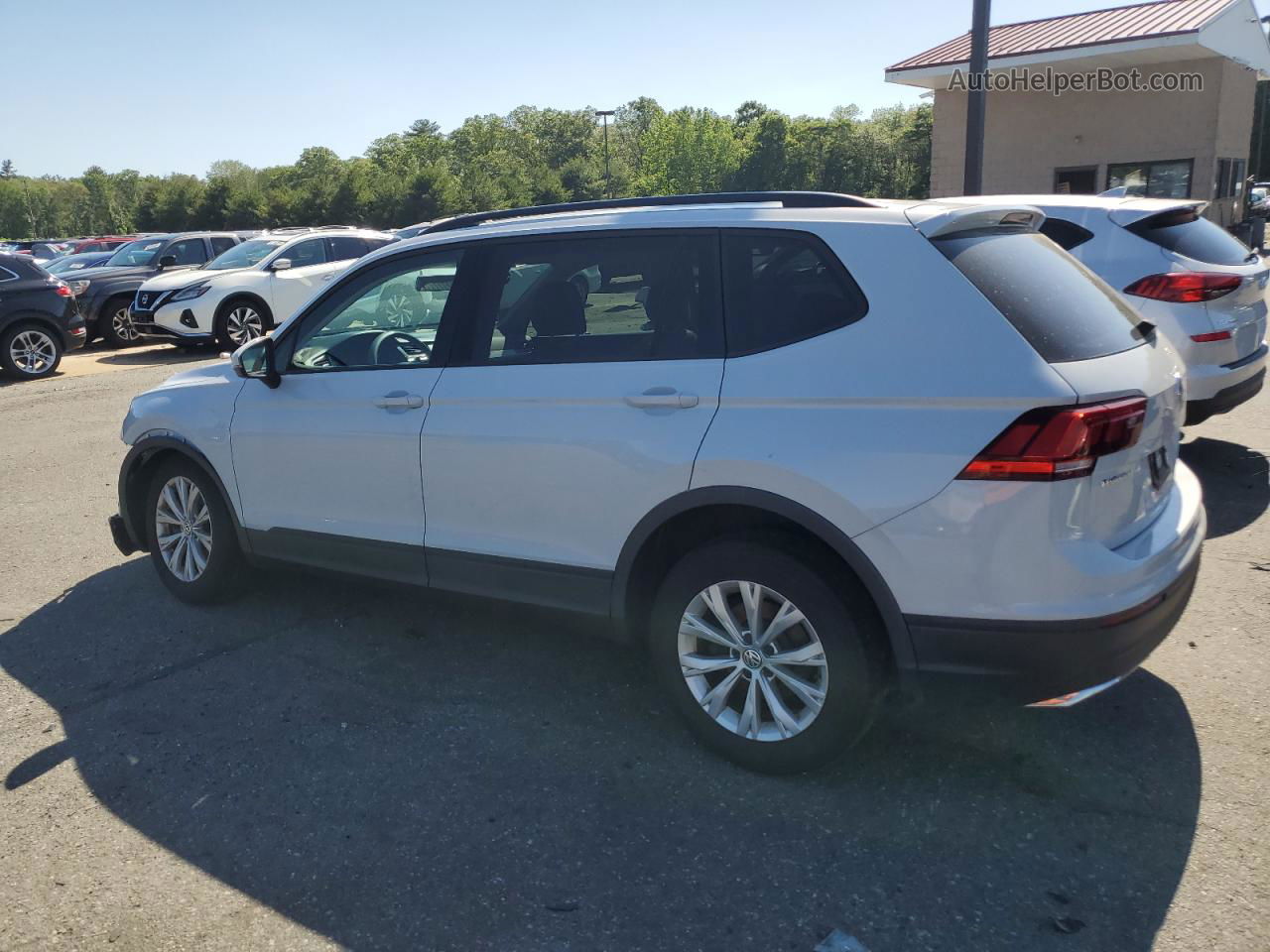 2018 Volkswagen Tiguan S White vin: 3VV0B7AX1JM067155