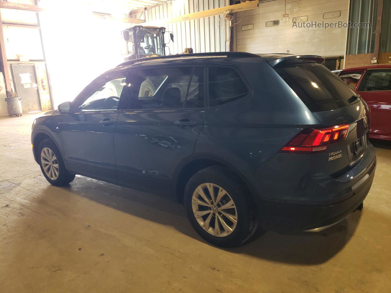 2018 Volkswagen Tiguan S Синий vin: 3VV0B7AX1JM123465