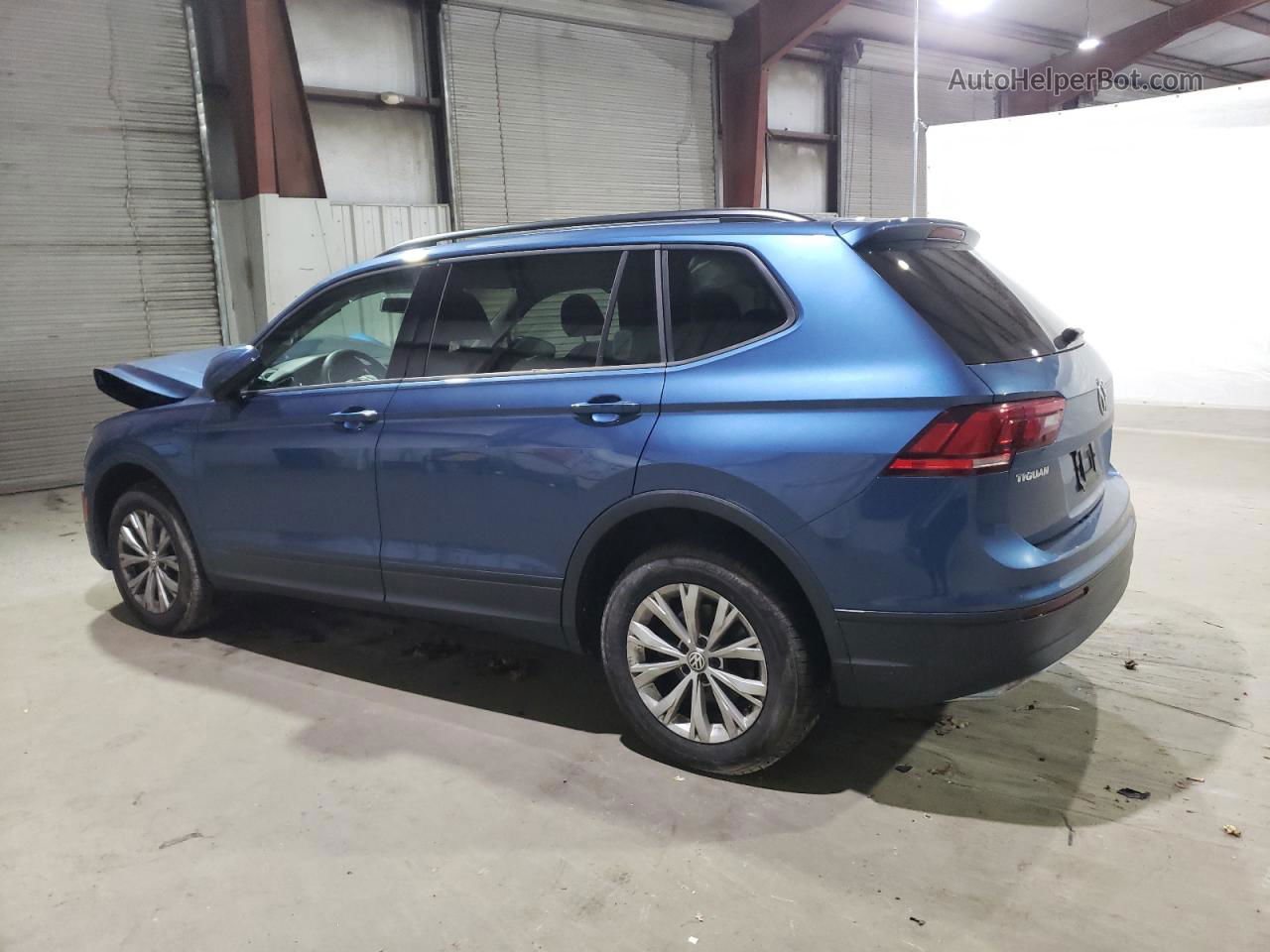 2018 Volkswagen Tiguan S Синий vin: 3VV0B7AX2JM054592