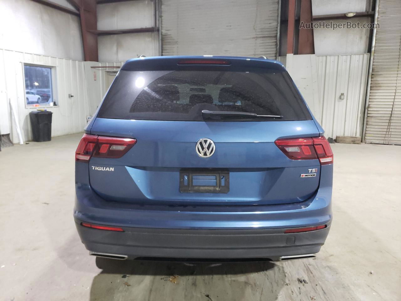 2018 Volkswagen Tiguan S Синий vin: 3VV0B7AX2JM054592
