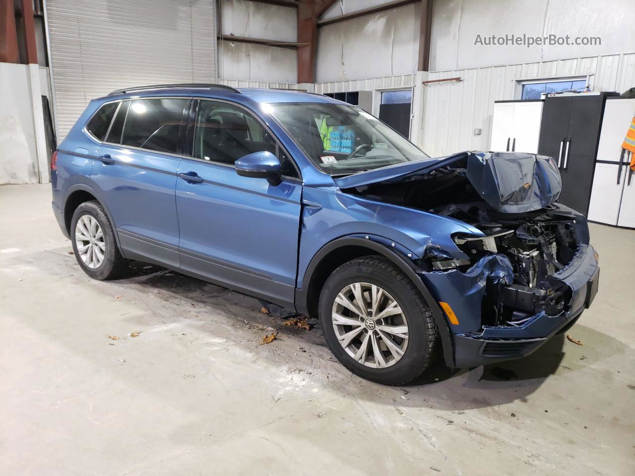 2018 Volkswagen Tiguan S Blue vin: 3VV0B7AX2JM054592