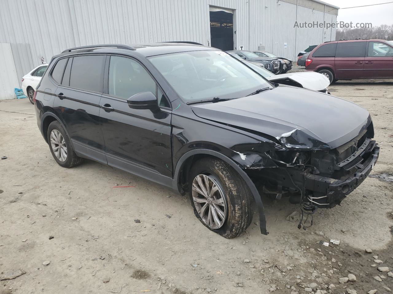 2018 Volkswagen Tiguan S Черный vin: 3VV0B7AX3JM020368