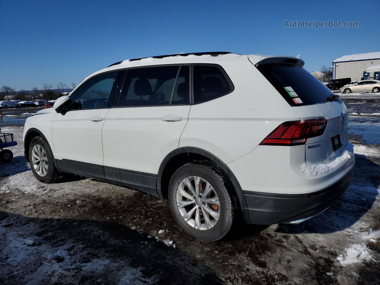 2019 Volkswagen Tiguan S White vin: 3VV0B7AX3KM065182