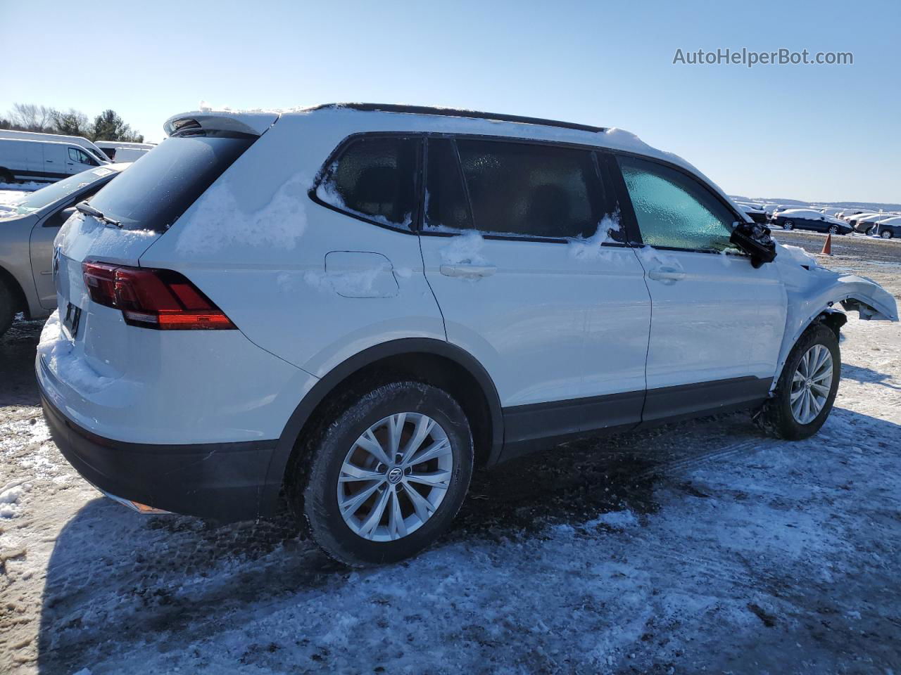 2019 Volkswagen Tiguan S White vin: 3VV0B7AX3KM065182