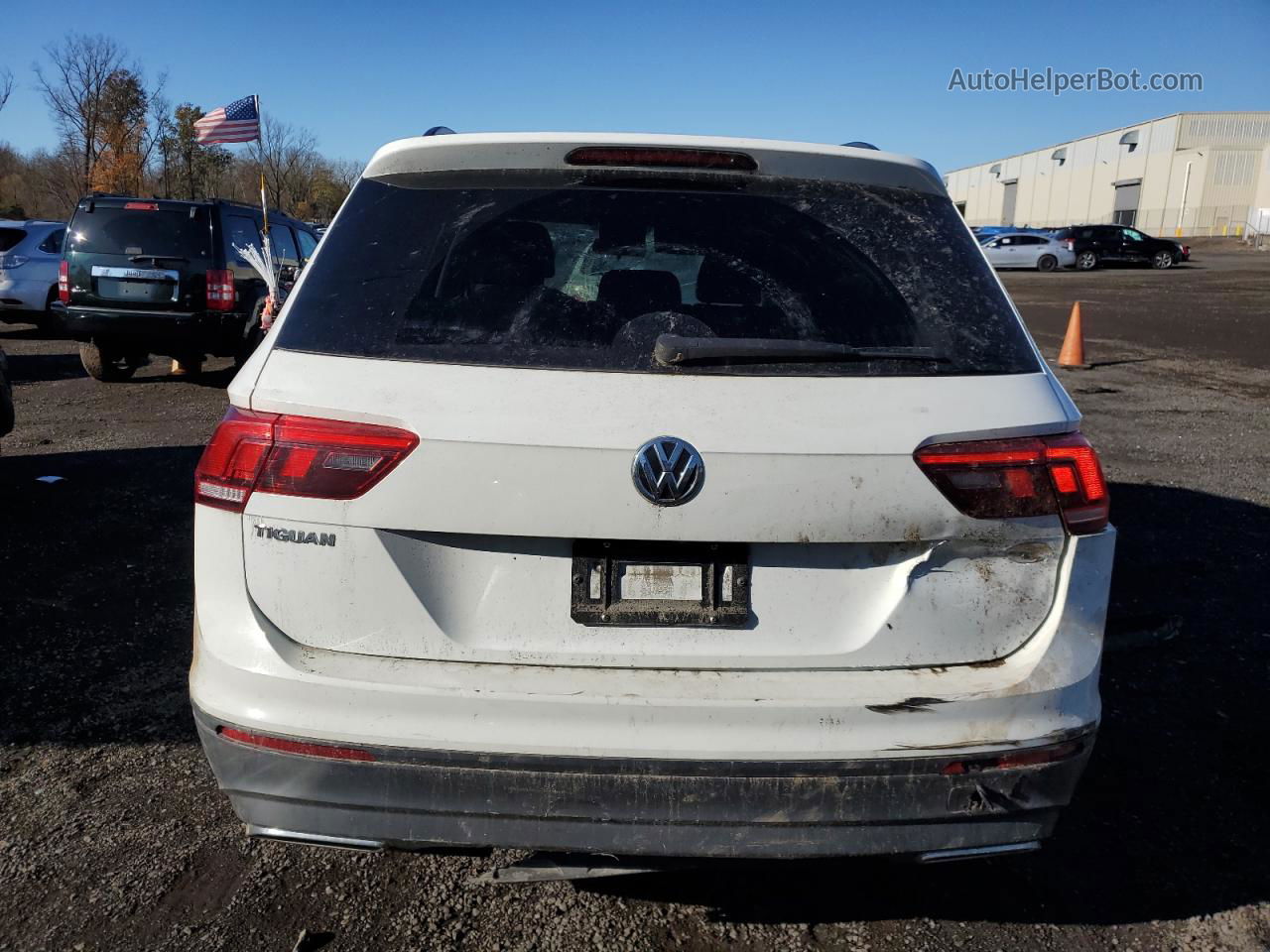 2019 Volkswagen Tiguan S White vin: 3VV0B7AX4KM012135