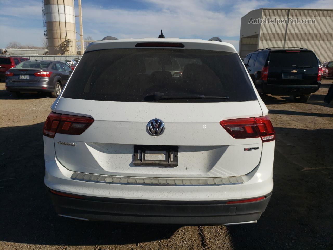 2021 Volkswagen Tiguan S White vin: 3VV0B7AX4MM120662