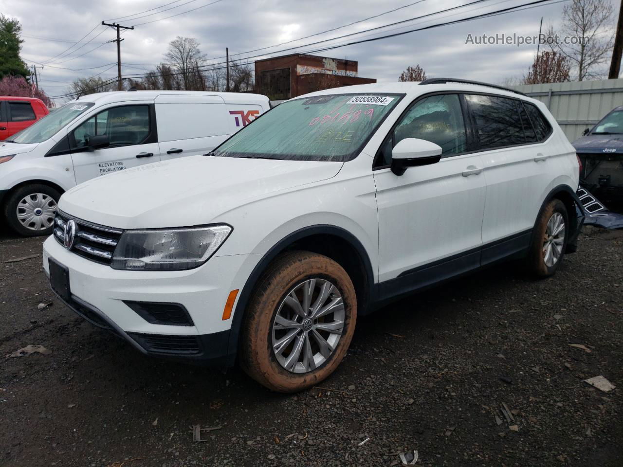 2018 Volkswagen Tiguan S White vin: 3VV0B7AX5JM081589