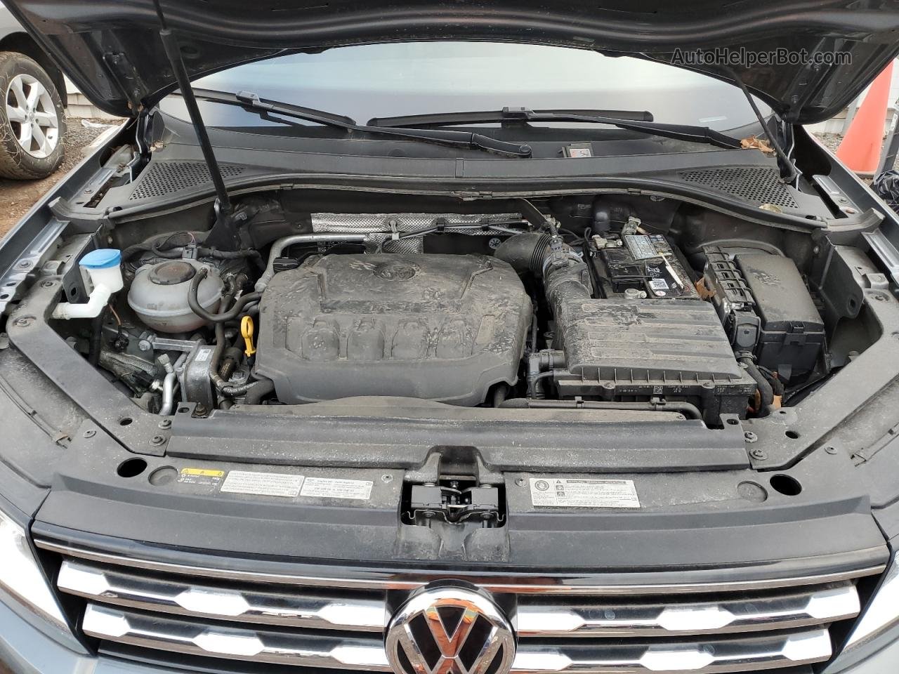 2018 Volkswagen Tiguan S Gray vin: 3VV0B7AX6JM018954
