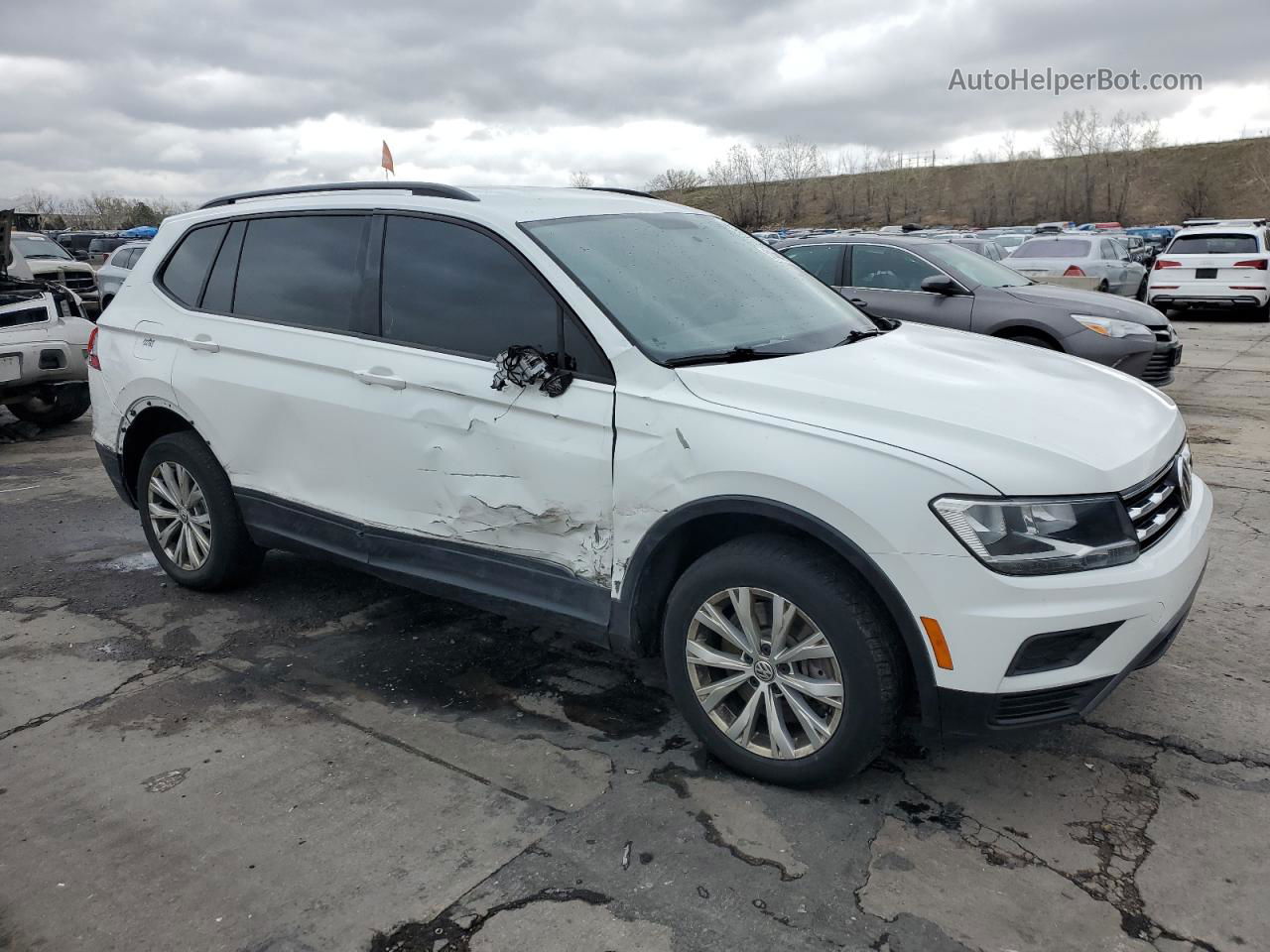 2019 Volkswagen Tiguan S White vin: 3VV0B7AX6KM109952