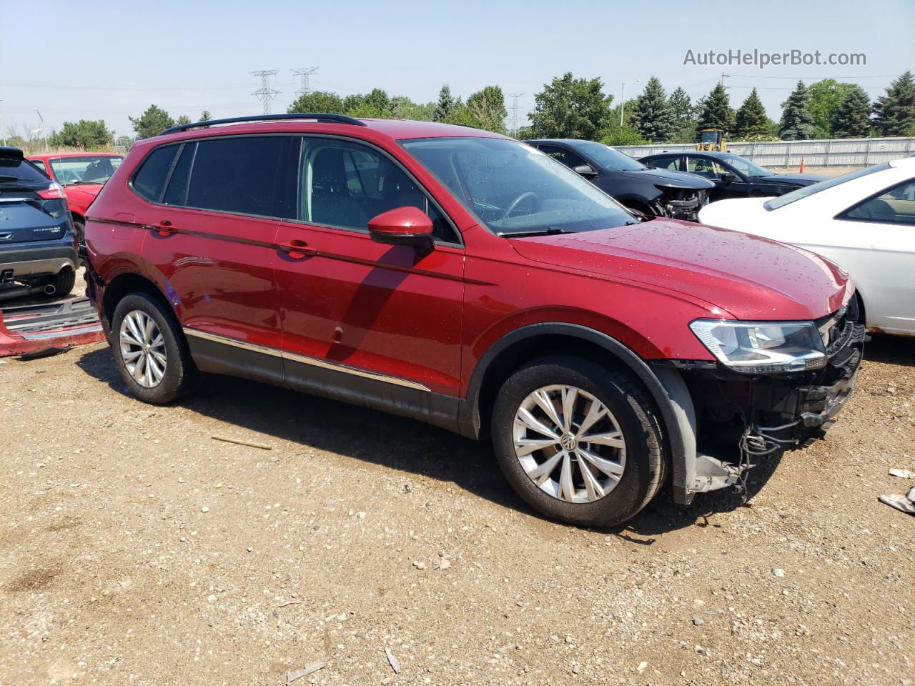 2018 Volkswagen Tiguan S Red vin: 3VV0B7AX8JM013982