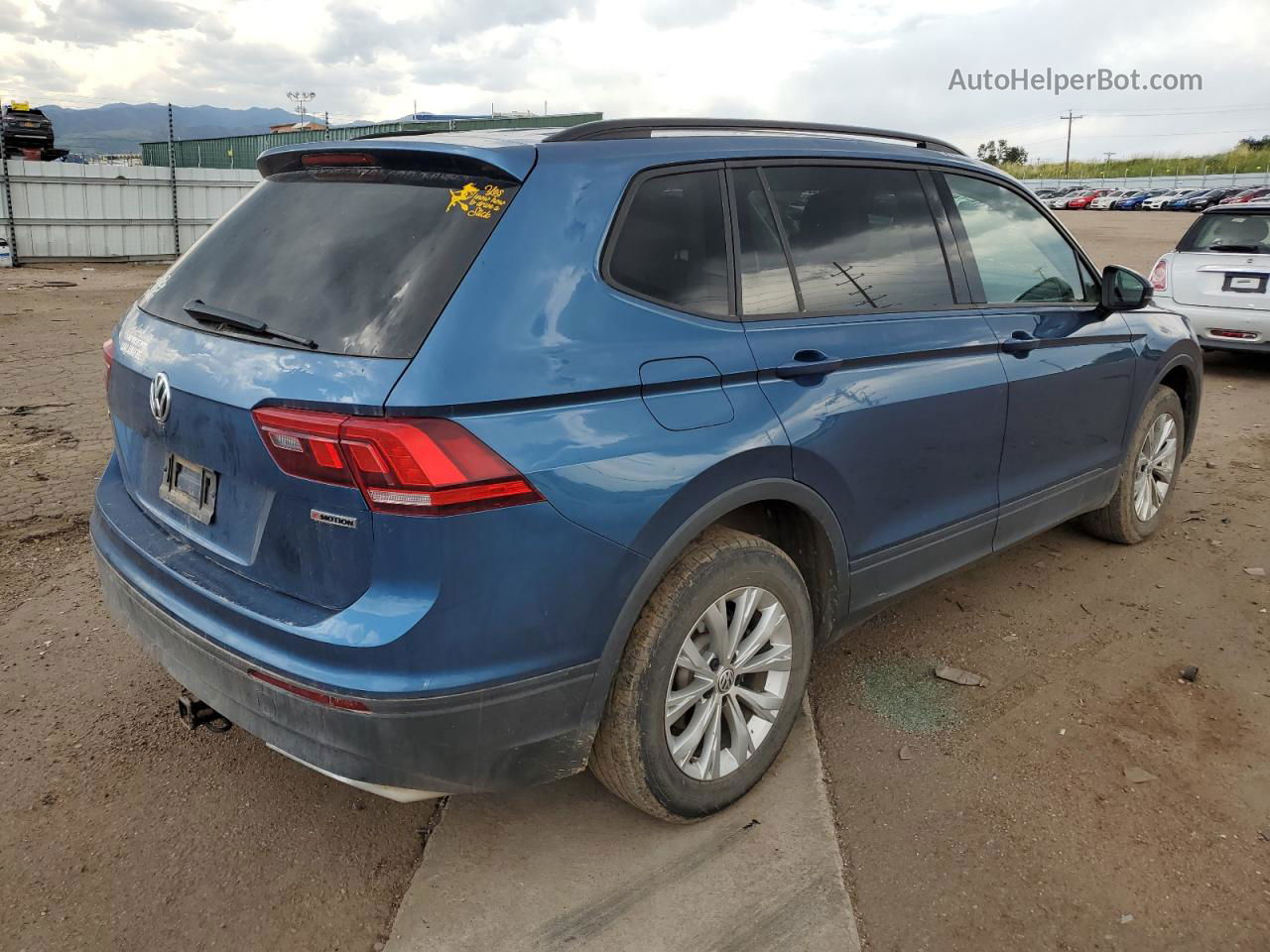 2019 Volkswagen Tiguan S Blue vin: 3VV0B7AX8KM191876