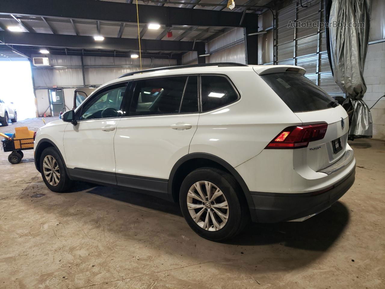 2019 Volkswagen Tiguan S White vin: 3VV0B7AX9KM009358