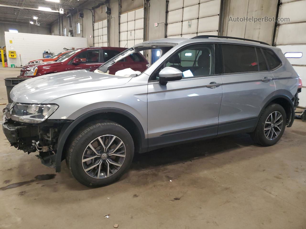 2021 Volkswagen Tiguan S Серебряный vin: 3VV0B7AX9MM155858