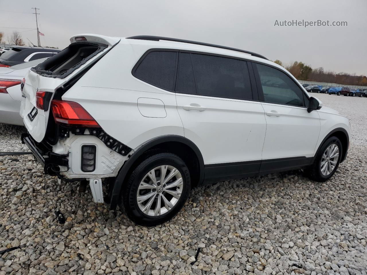 2019 Volkswagen Tiguan S White vin: 3VV1B7AX0KM009737