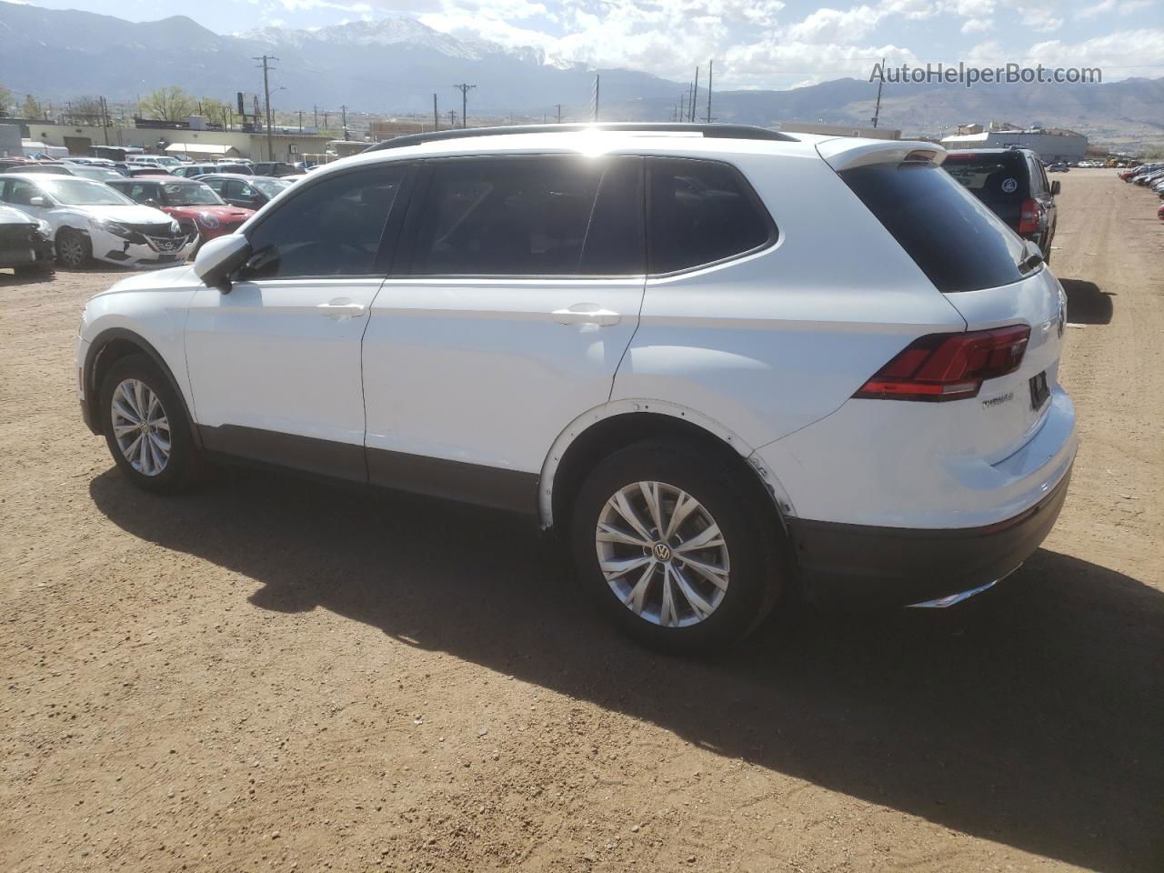 2019 Volkswagen Tiguan S Белый vin: 3VV1B7AX1KM123844