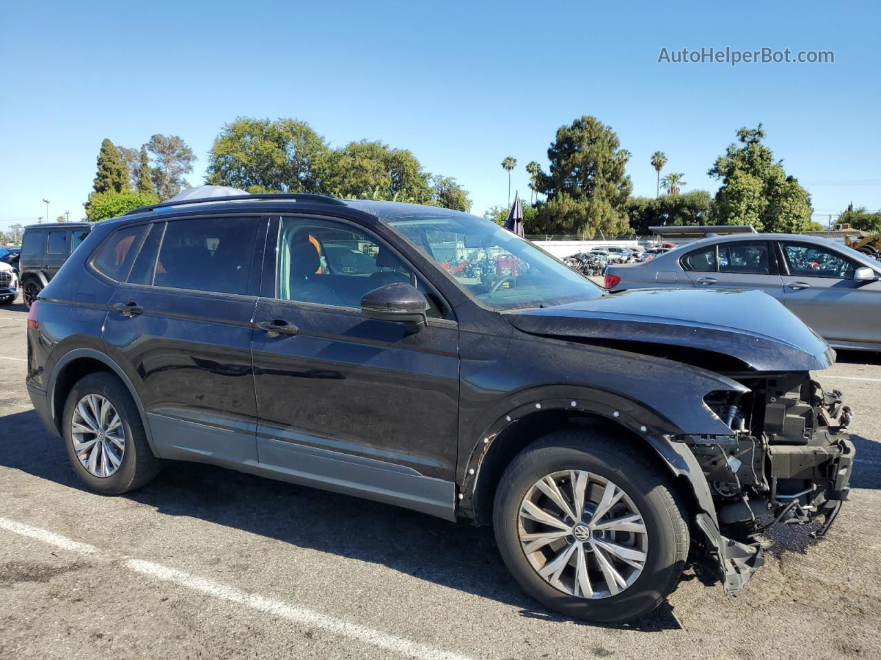 2019 Volkswagen Tiguan S Black vin: 3VV1B7AX1KM142491