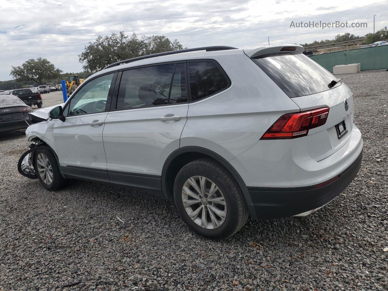 2019 Volkswagen Tiguan S White vin: 3VV1B7AX3KM073965